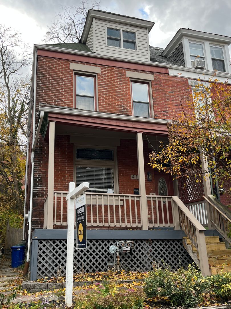 Pittsburgh House: 418 Noble Street