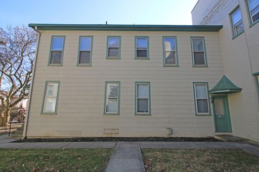 12 South Filbert Street - B15