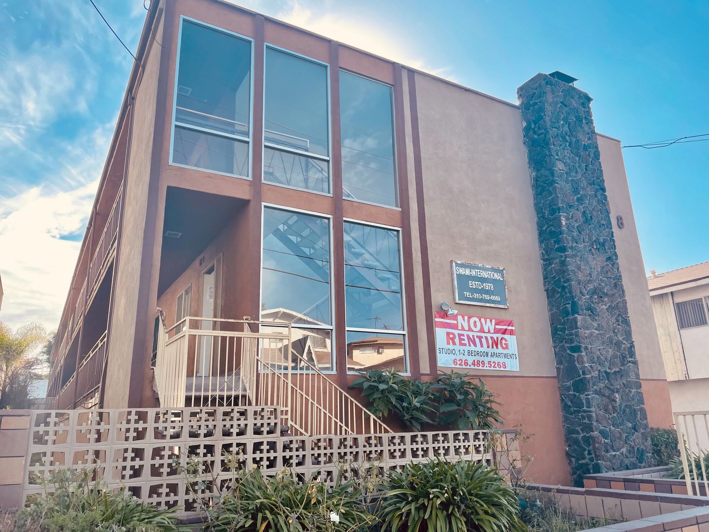 Inglewood Apartment: 518 Evergreen St.