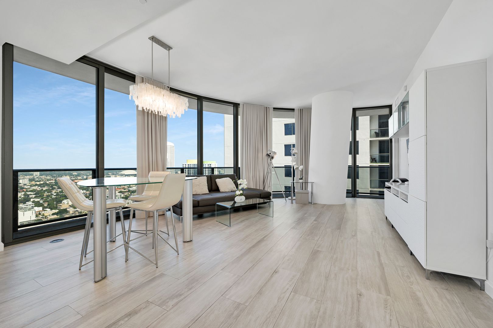 Miami House: 55 SW 9 Street