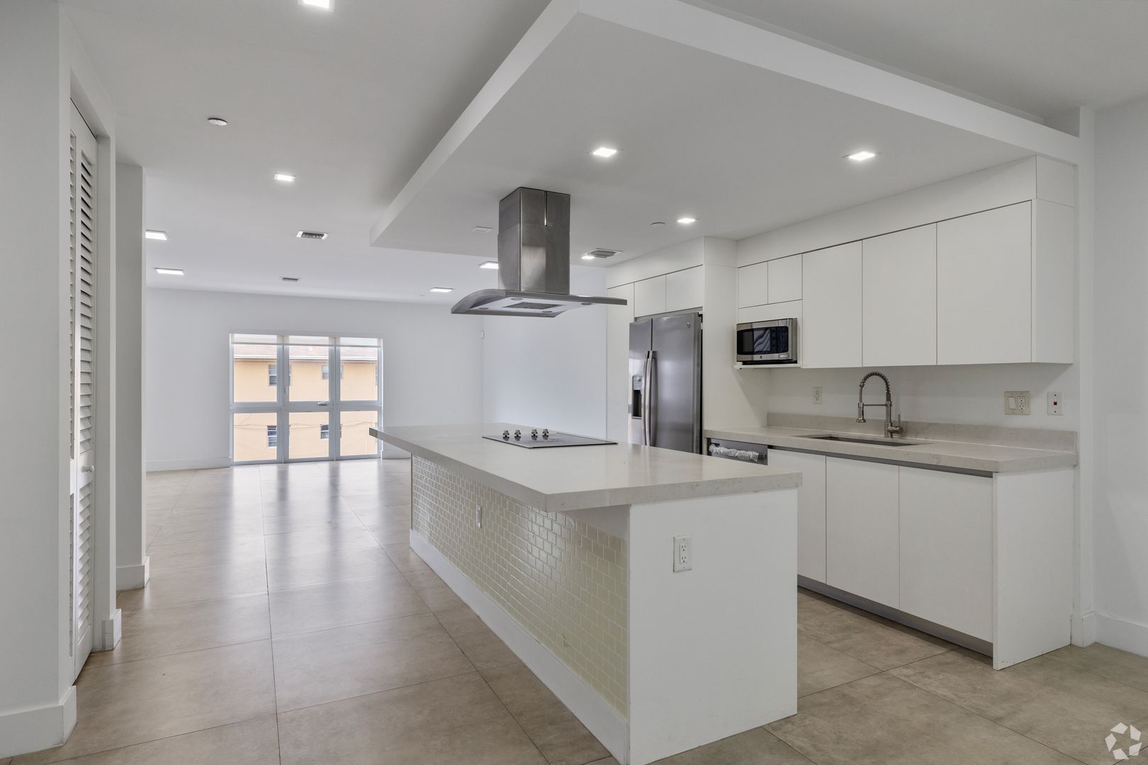 Miami Townhome: 434 SW 10th Street