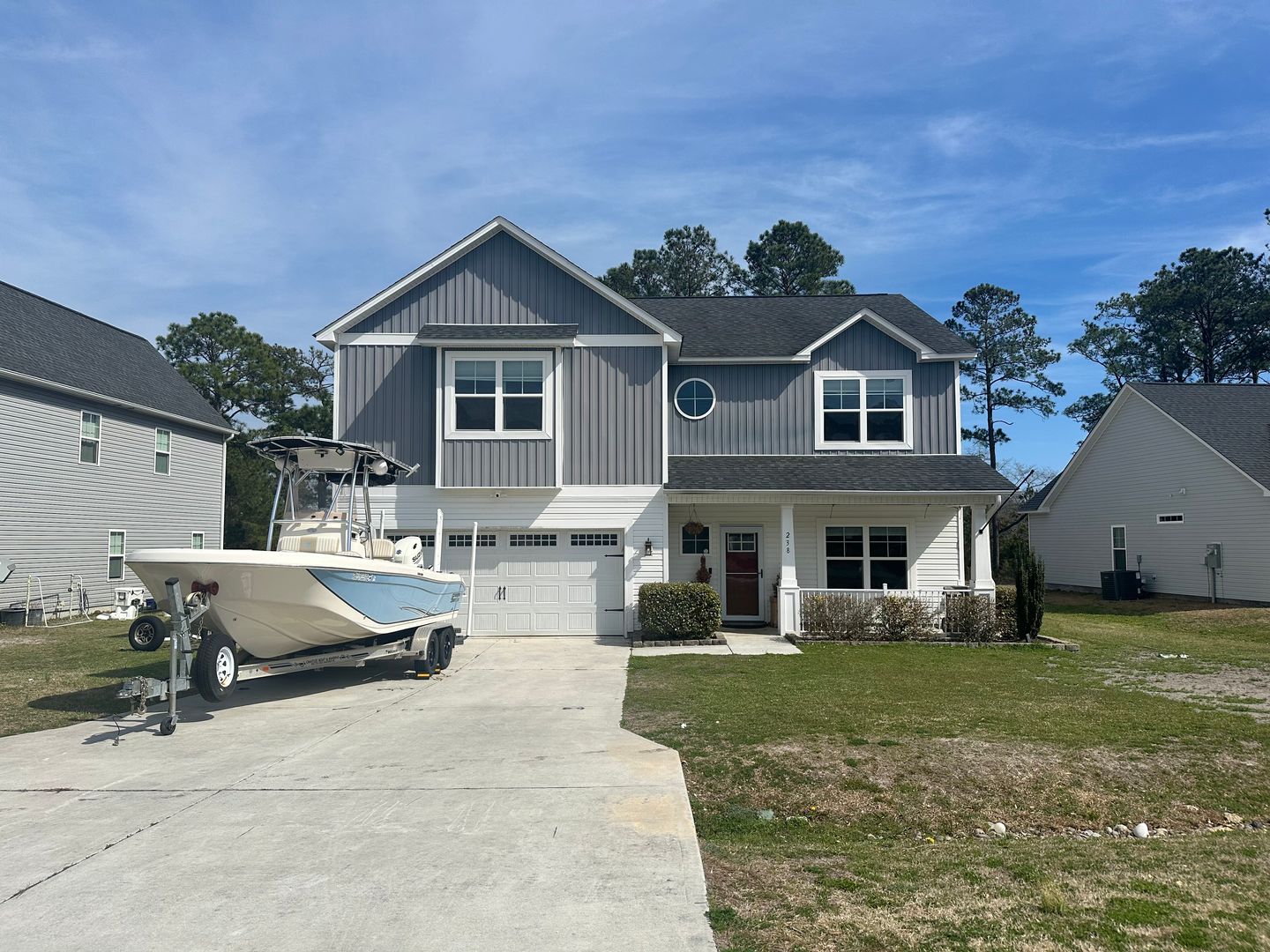 Hubert House: 238 E Ivybridge Drive