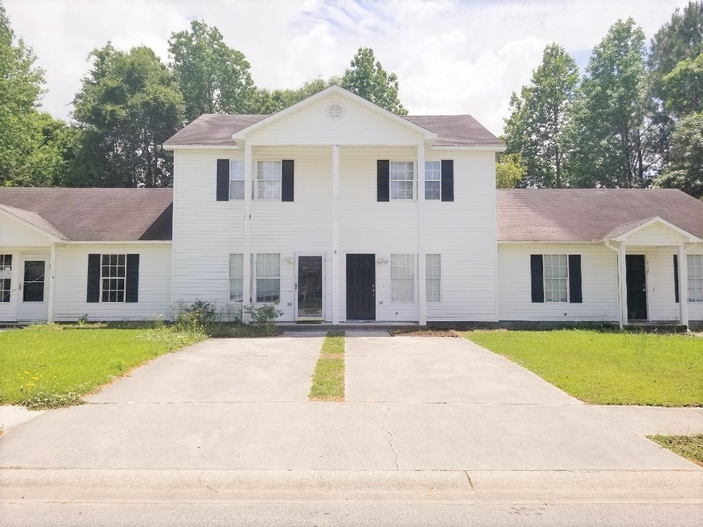 Jacksonville House: 1110 Pueblo Drive