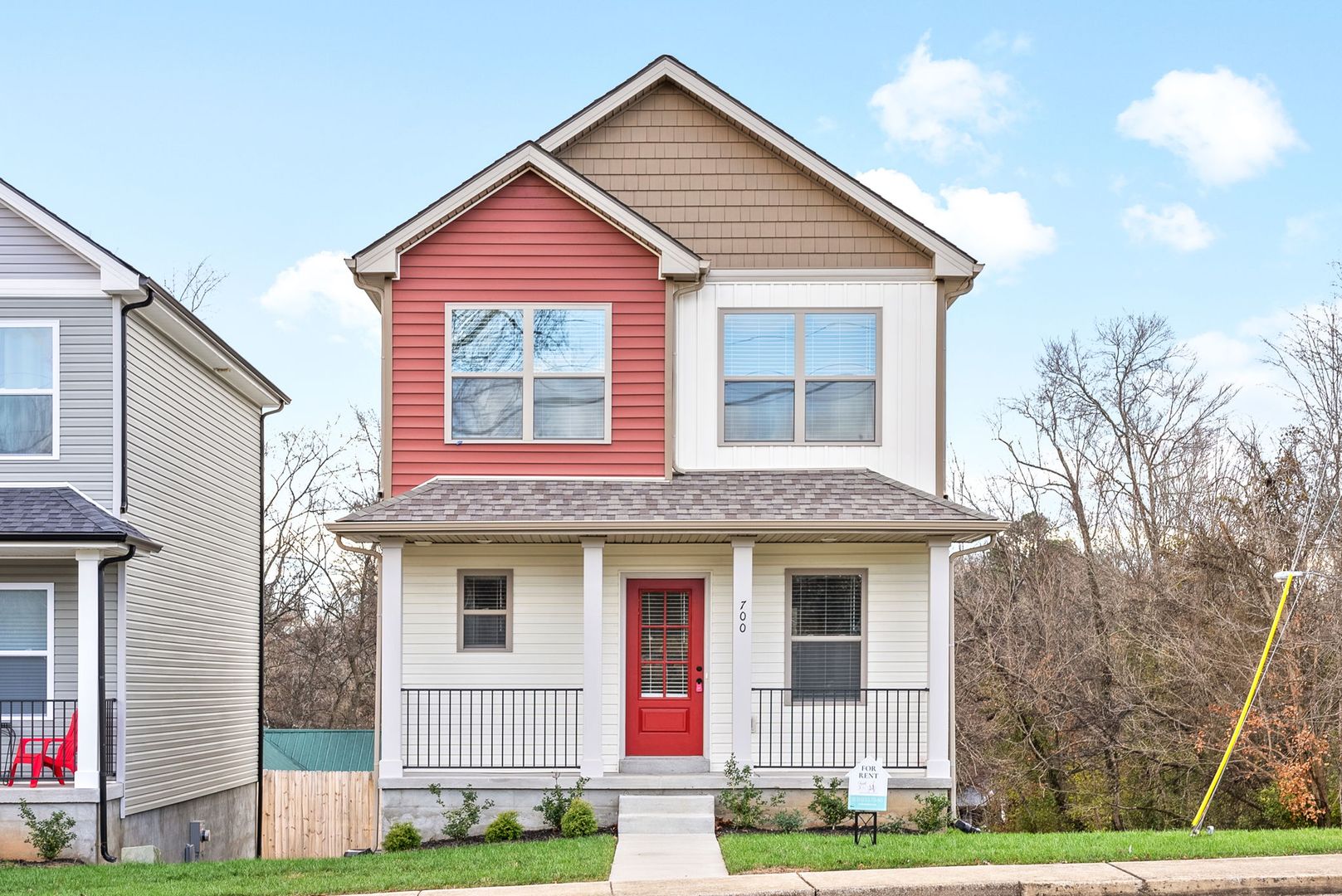 Clarksville House: 700 Crossland Ave.