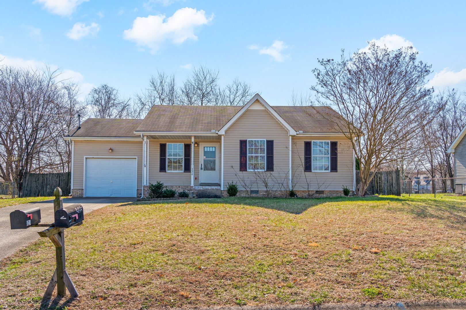 Oak Grove House: 526 Indian Ave.
