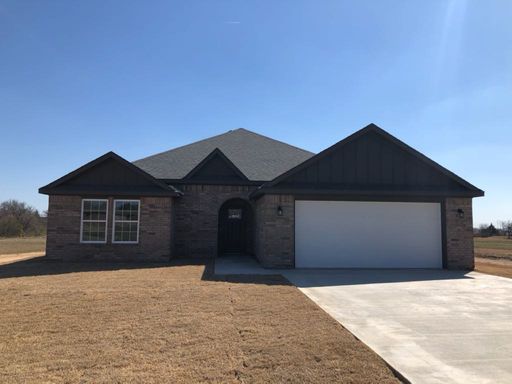 Spacious 3/2 in Durant School District – photo 1
