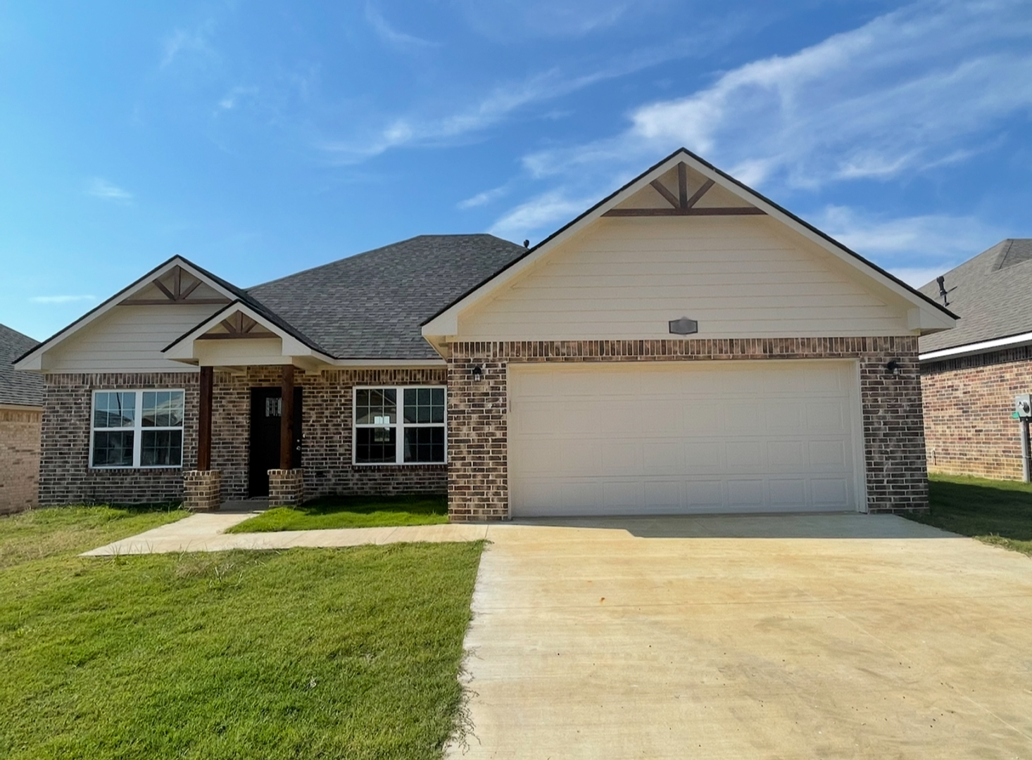 Durant House: 433 Venus Rd