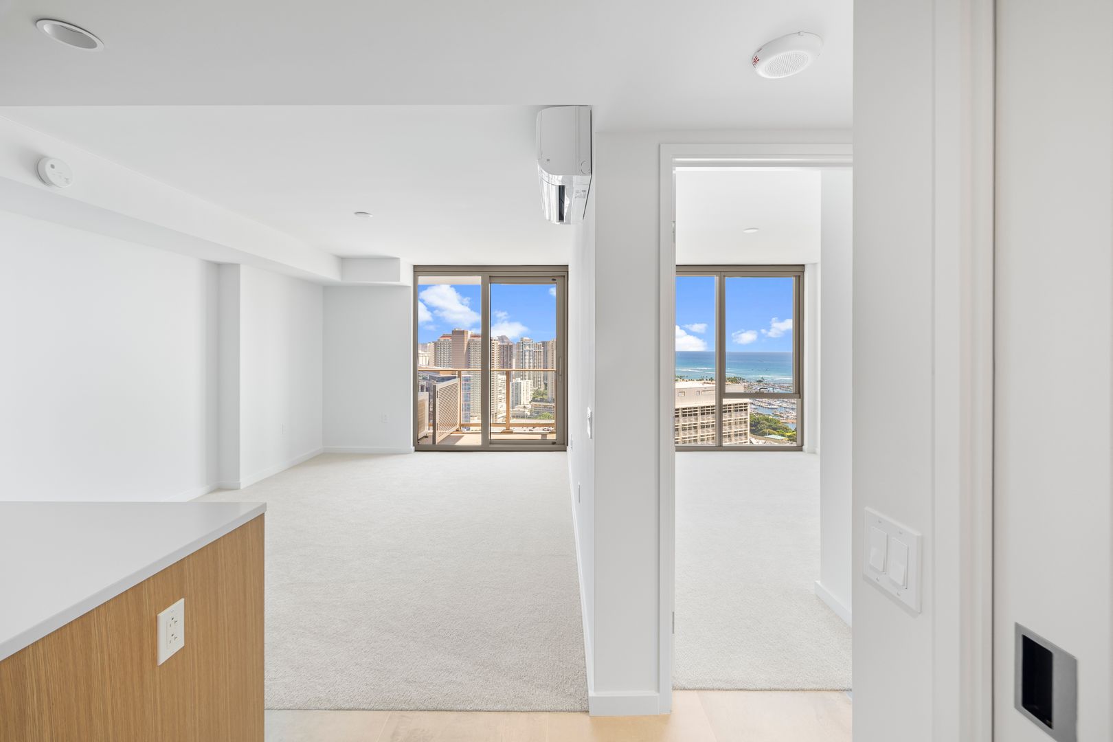 HONOLULU Apartment: 1388 KAPIOLANI BLVD. #3303