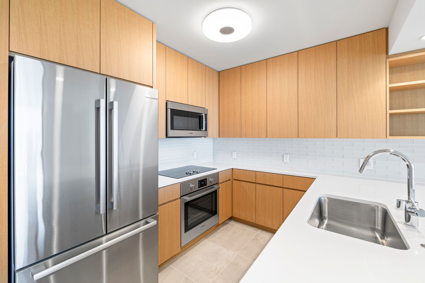 HONOLULU Apartment: 1388 KAPIOLANI BLVD. #3303