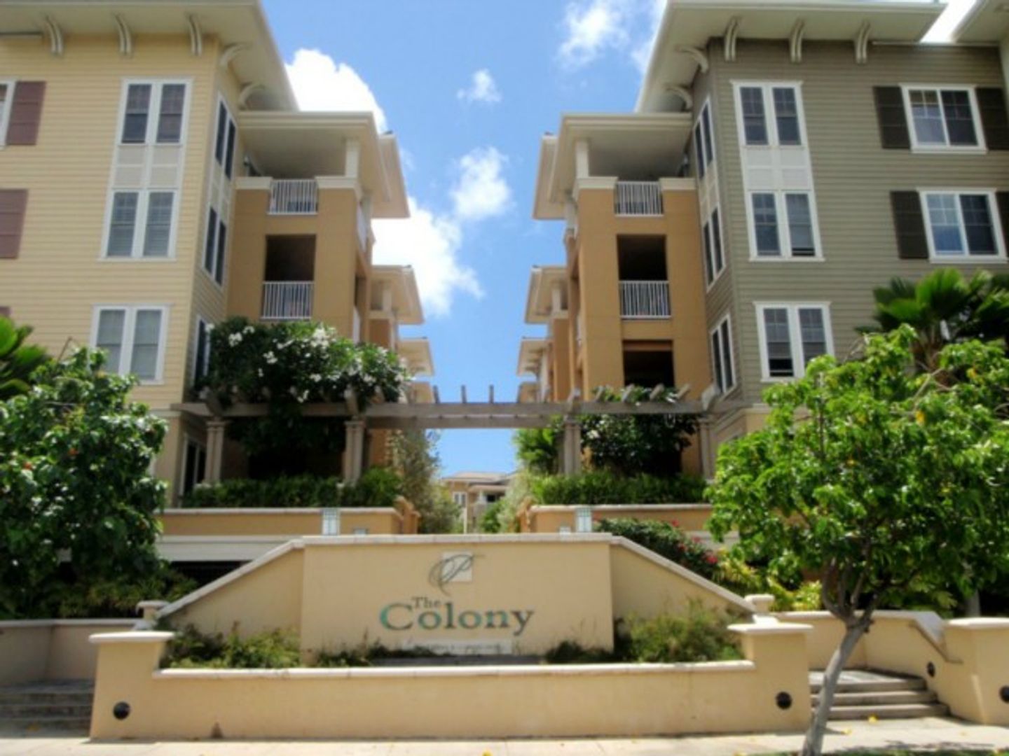 HONOLULU Apartment: 520 LUNALILO HOME DR #8405