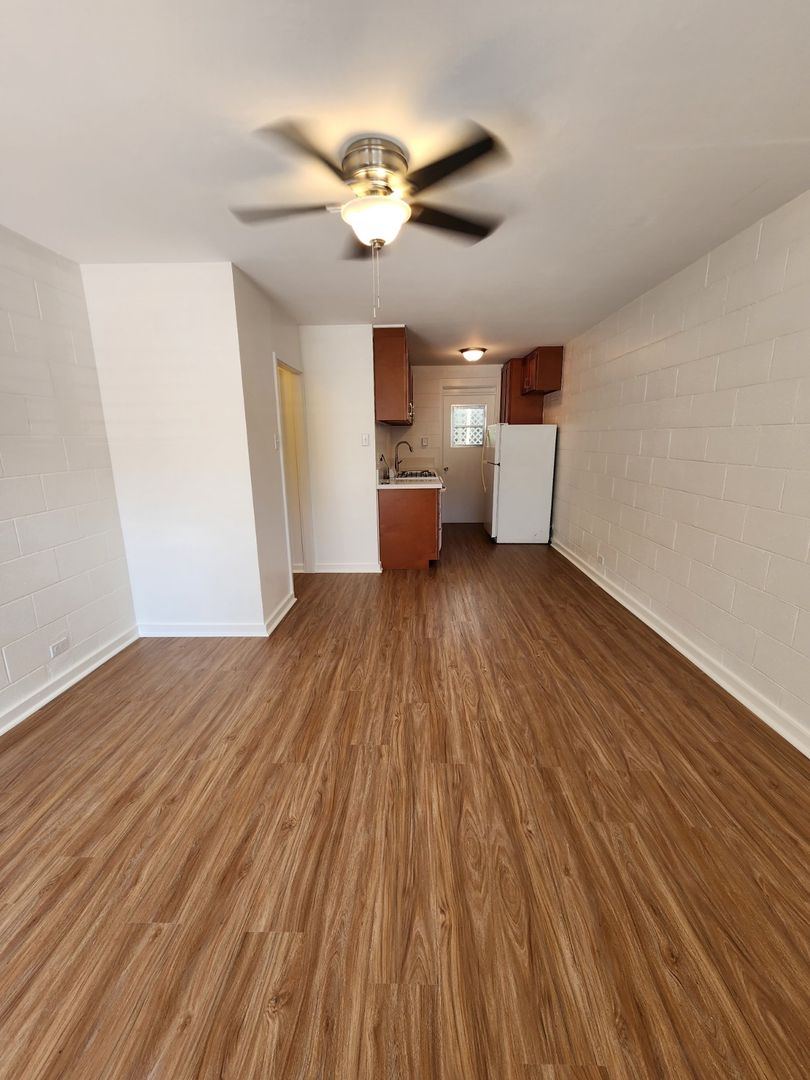 HONOLULU Apartment: 1611 & 1615 BARRON LANE