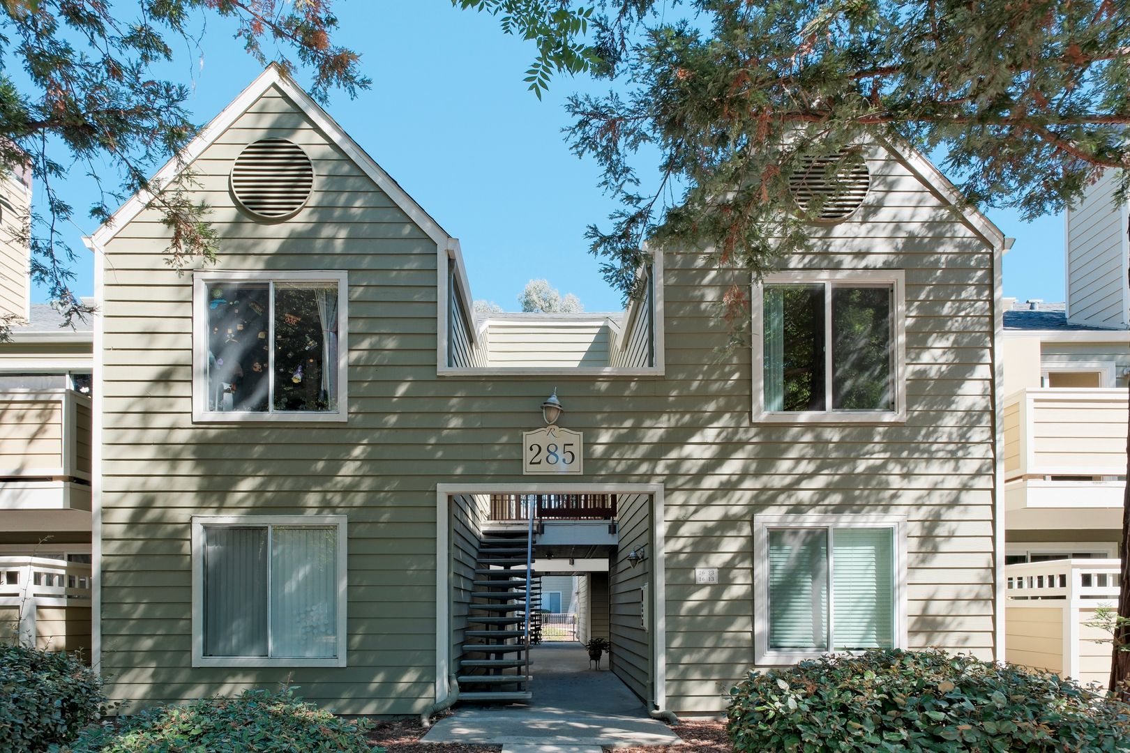 Fabulous 2 bedroom condo for rent in San Ramon 