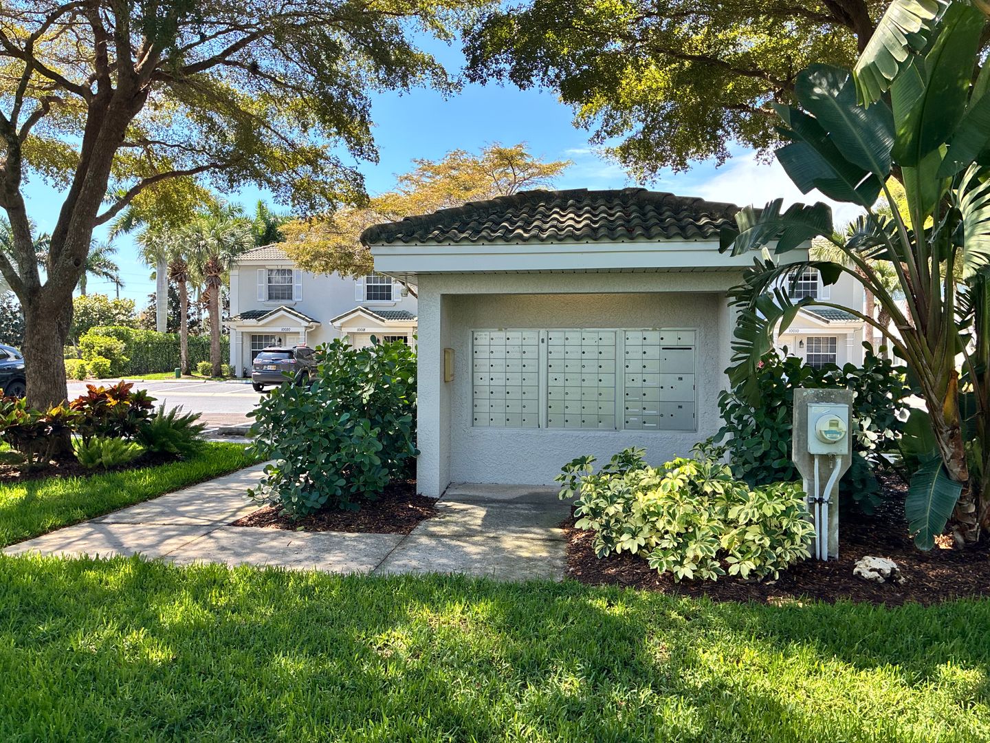 Fort Myers House: 8050 Pacific Beach Dr
