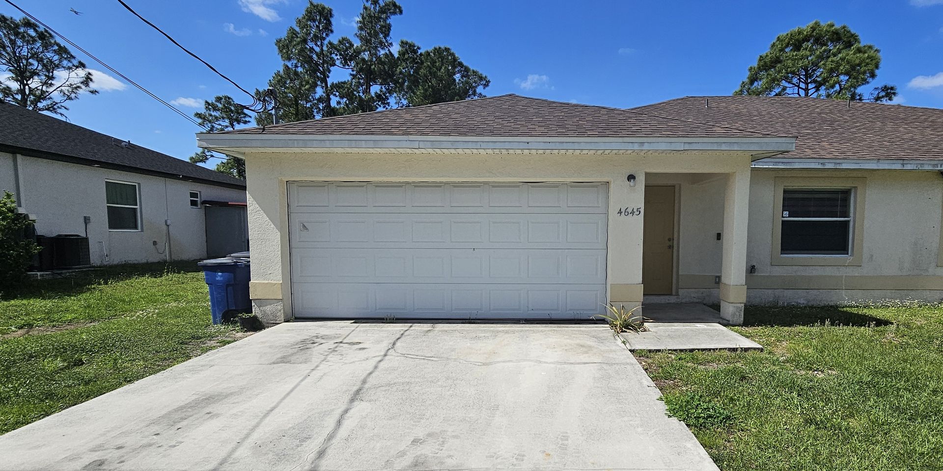 Lehigh Acres Apartment: 4645 24th Street SW