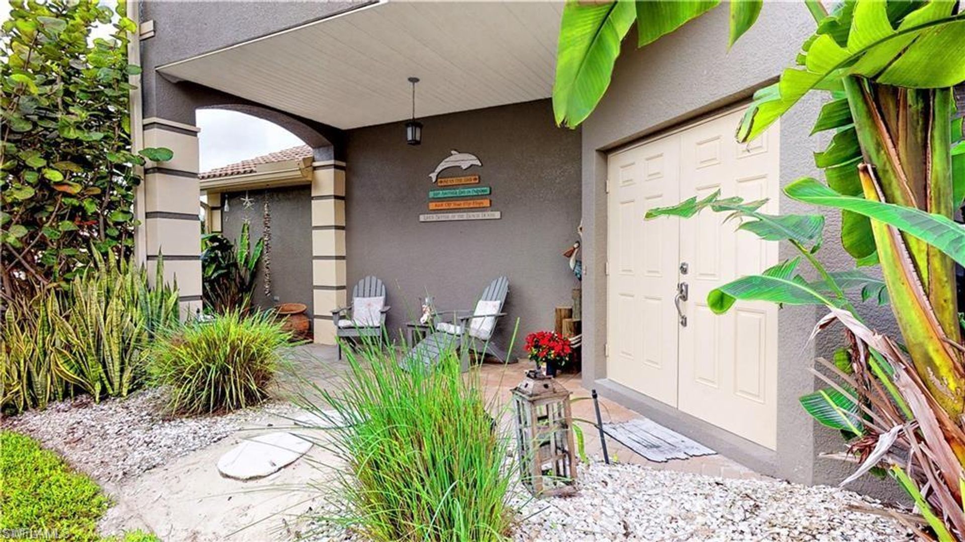 Fort Myers House: 8995 Spring Mountain Way