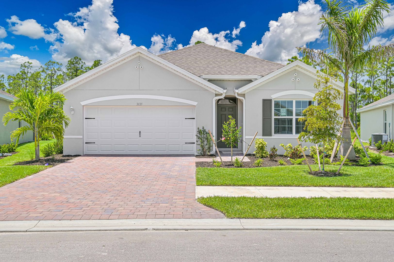 North Fort Myers House: 3635 Rollingwater Way