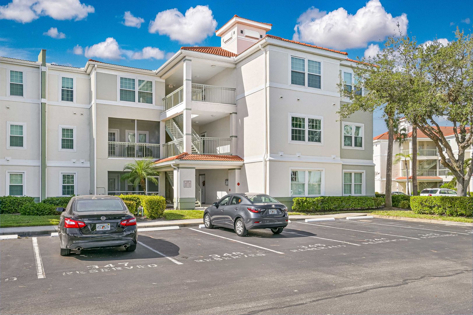 Estero House: 23540 Walden Center Dr #107