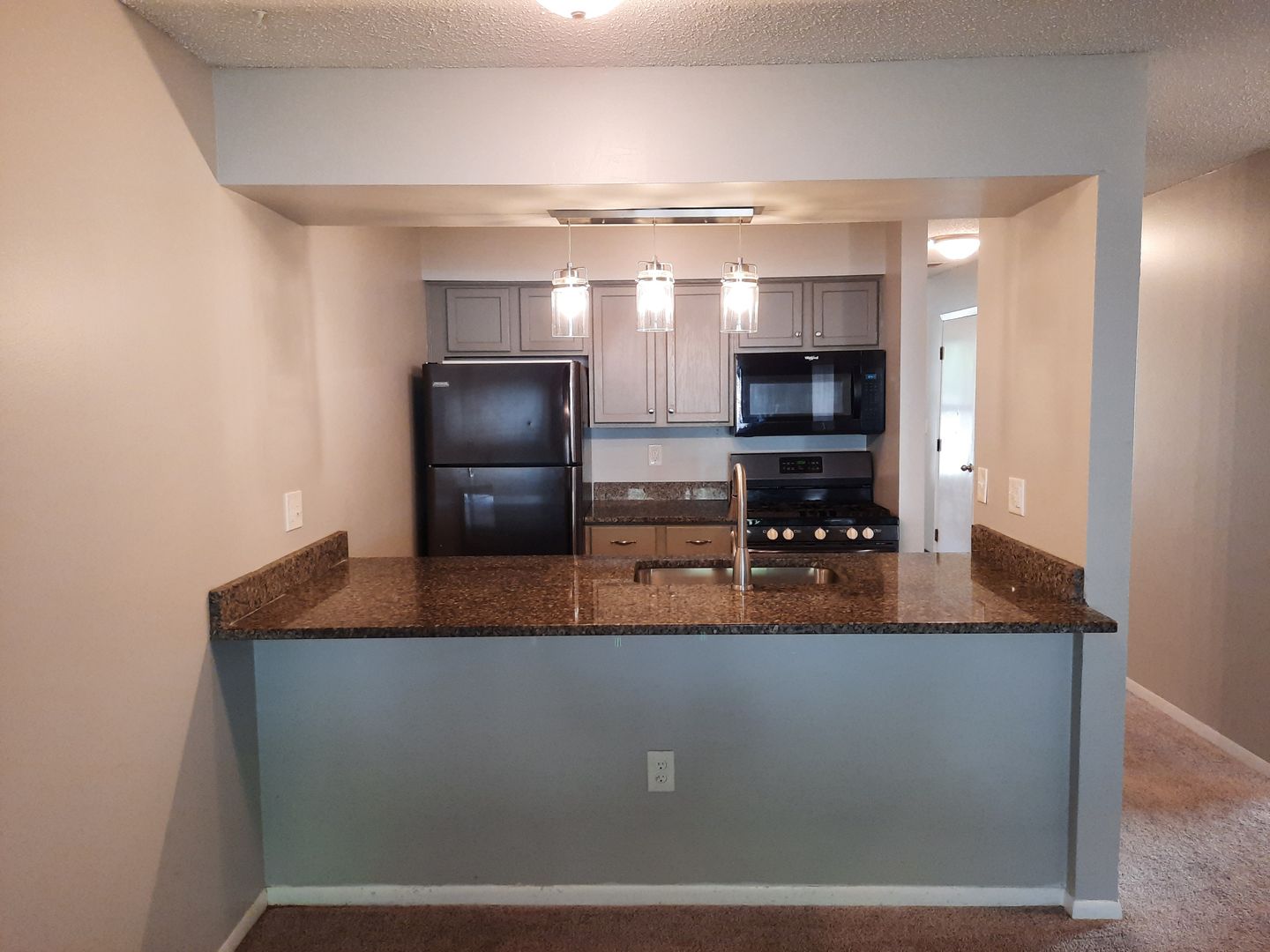 Des Moines Apartment: 1114-1116 East McKinley Avenue