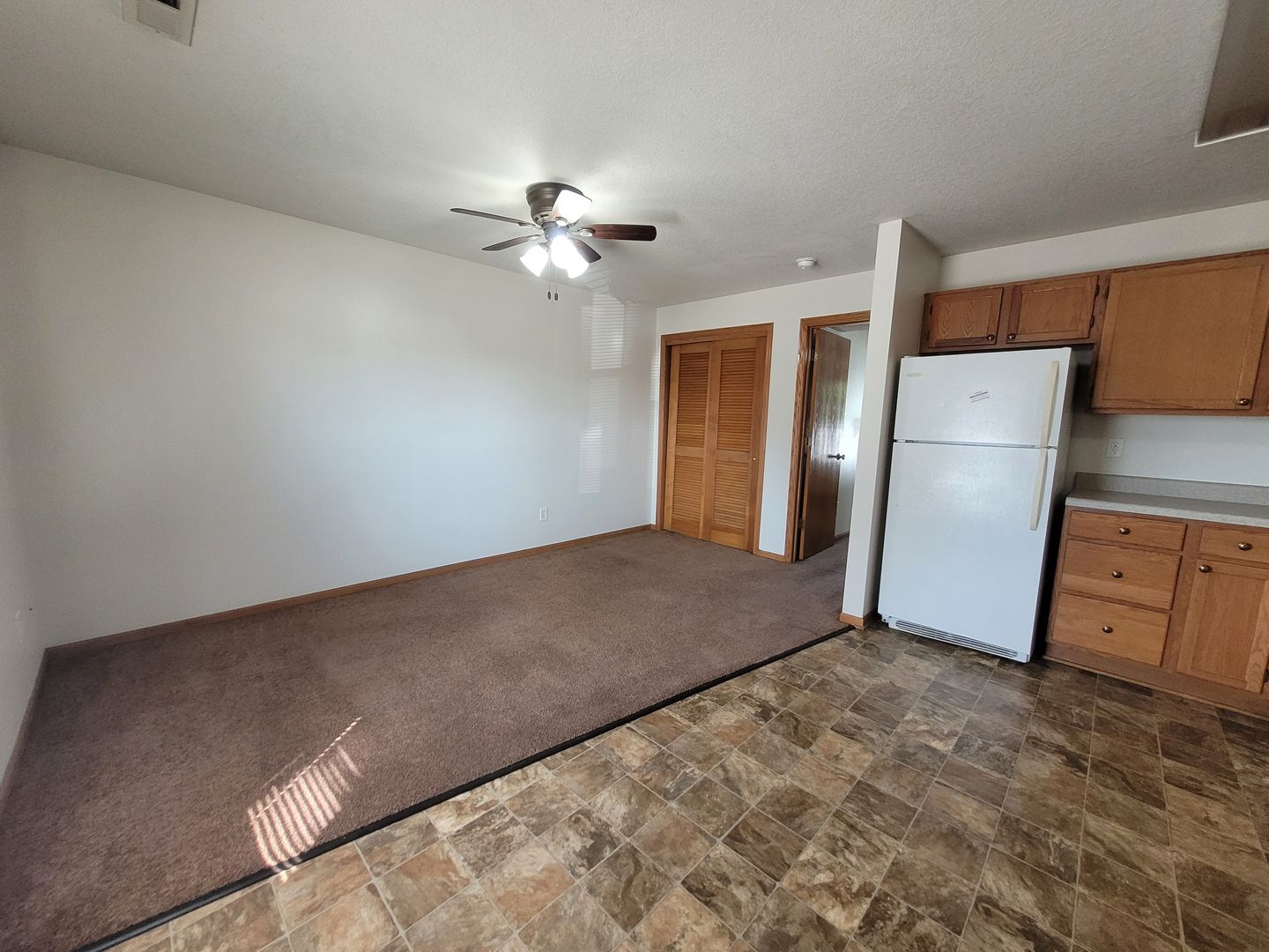 Bondurant Apartment: 906 Washington Avenue Southeast