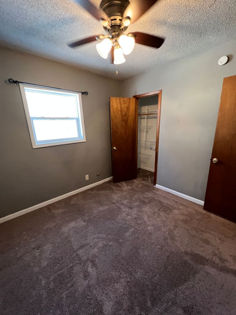 2000 Searle Street, Des Moines, IA 50317