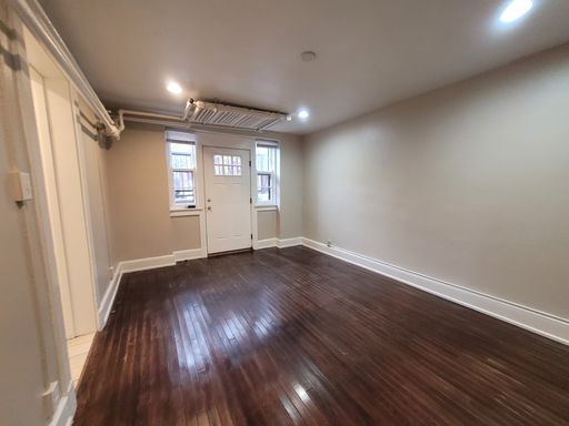 One bedroom apartment home in the Sherman Hills neighborhood! – photo 1