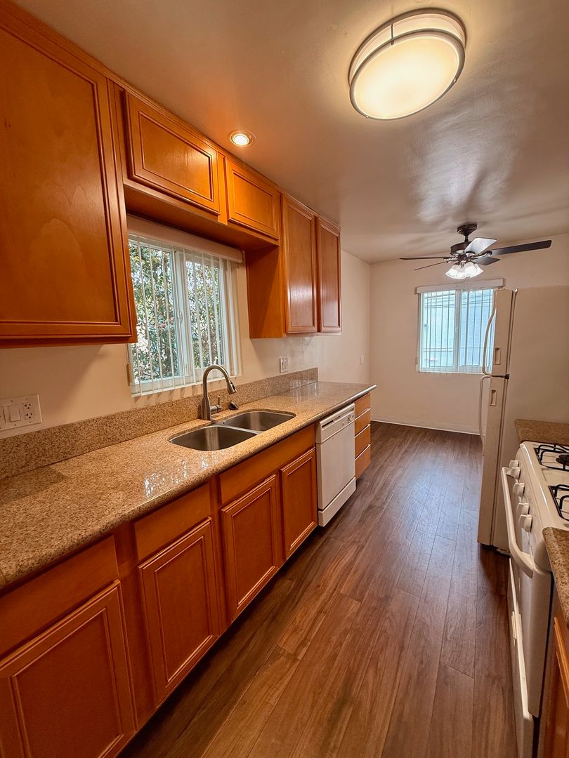 San Diego Apartment: 4109 Louisiana Street