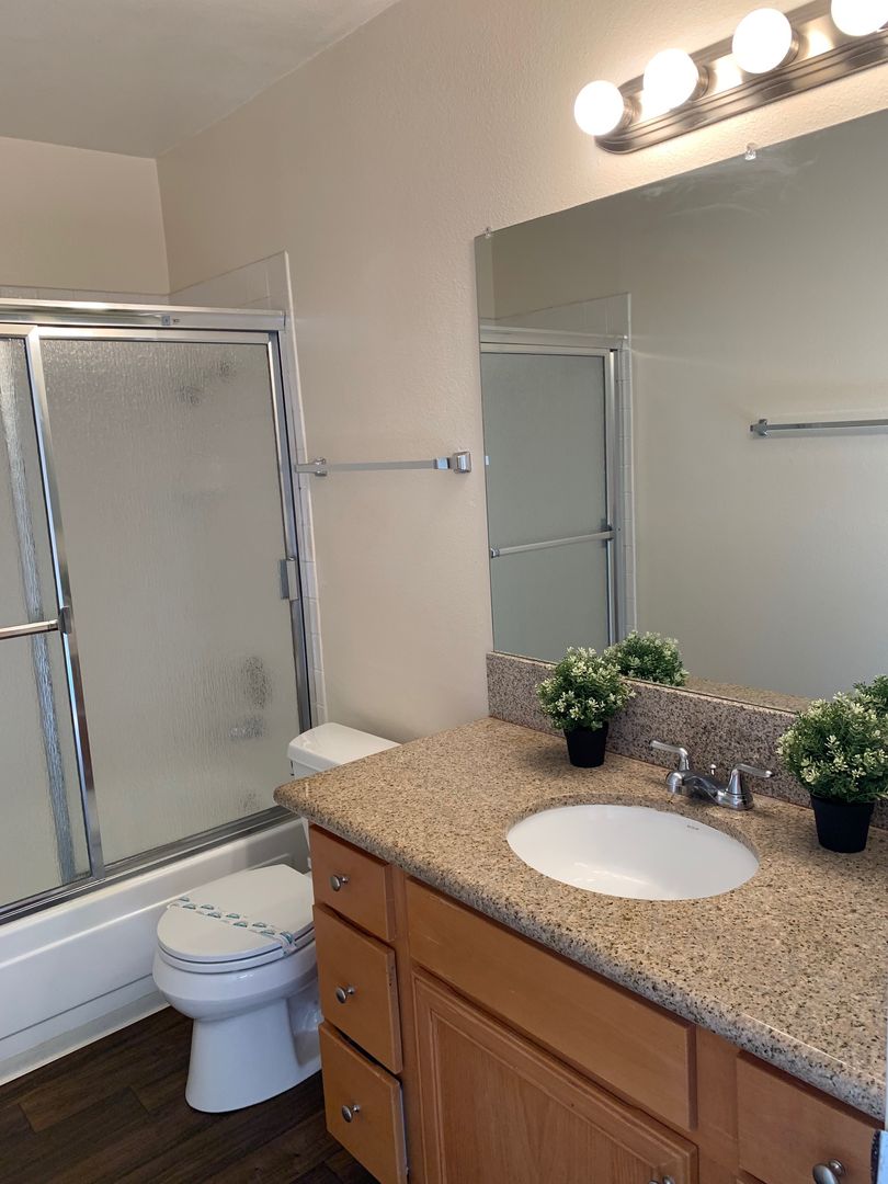 La Mesa Apartment: 8211 Vincetta Dr