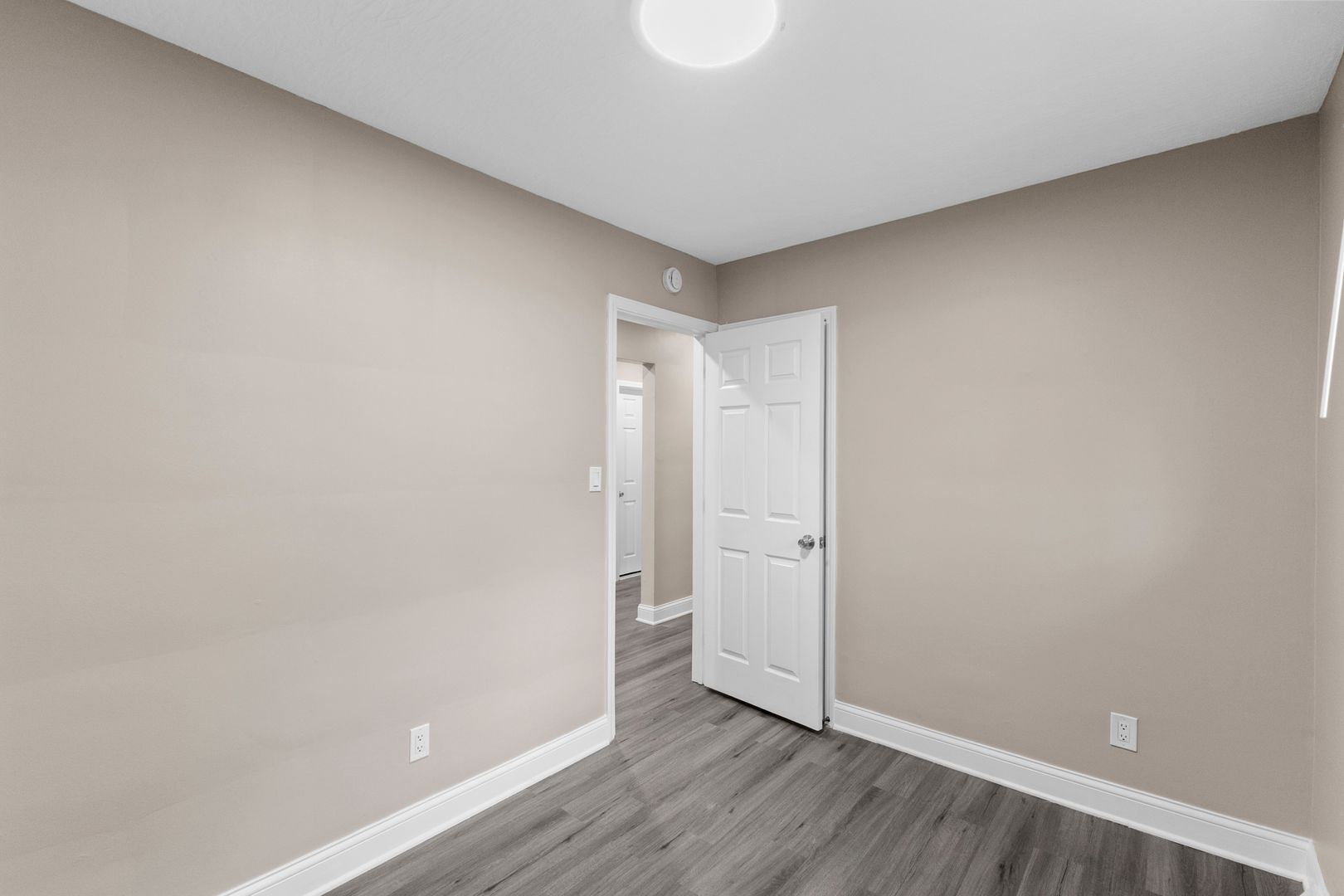 Gallery Image 13