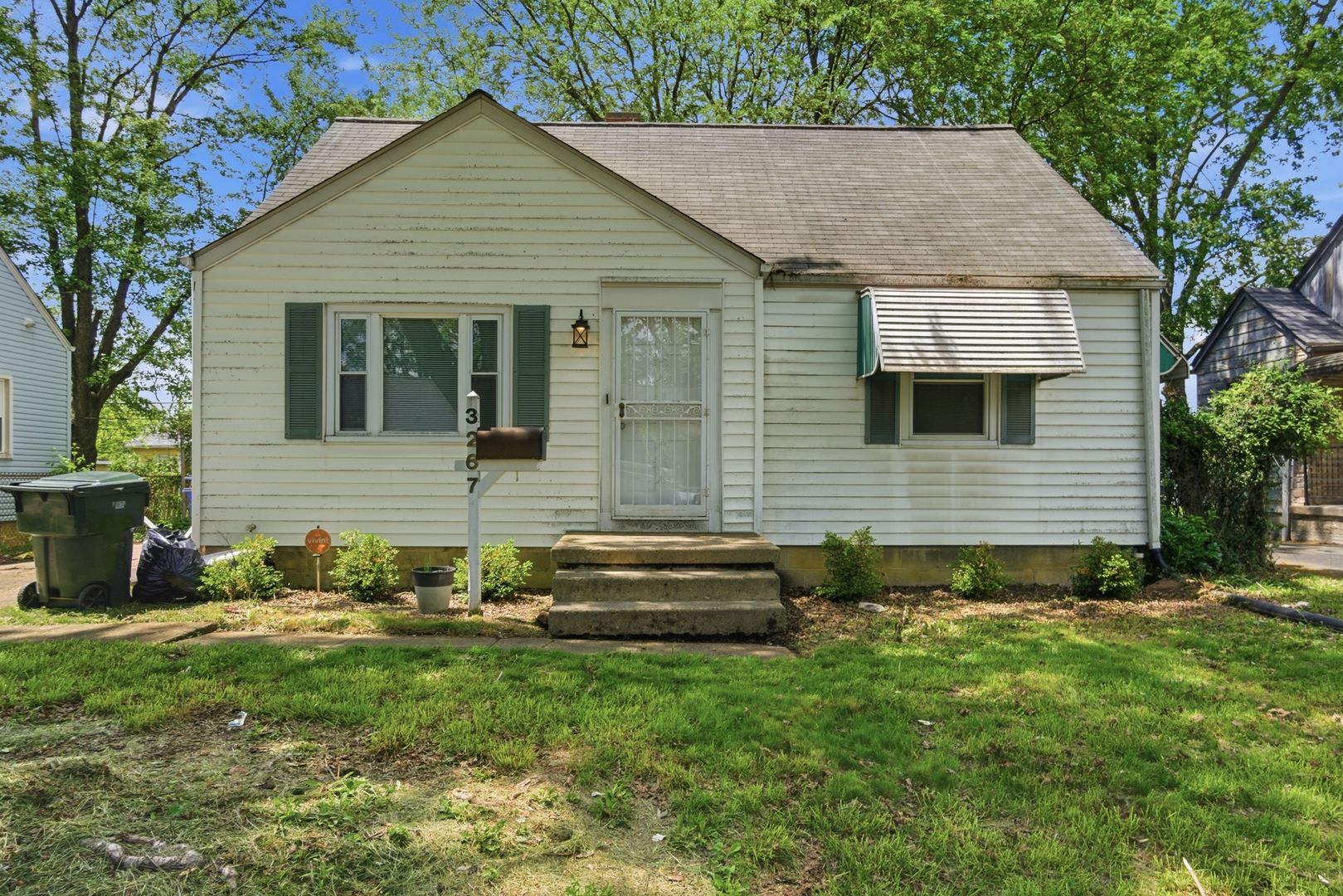 Columbus House: 3267 Walmar Dr