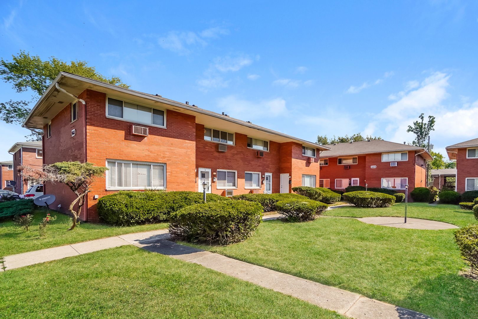 Columbus Apartment: 5840 N Meadows Blvd