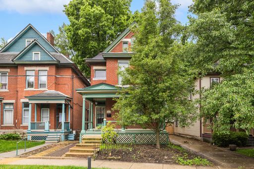 Historic Victorian Charm Meets Modern Living in the Heart of Italian Village / Short North! – photo 1
