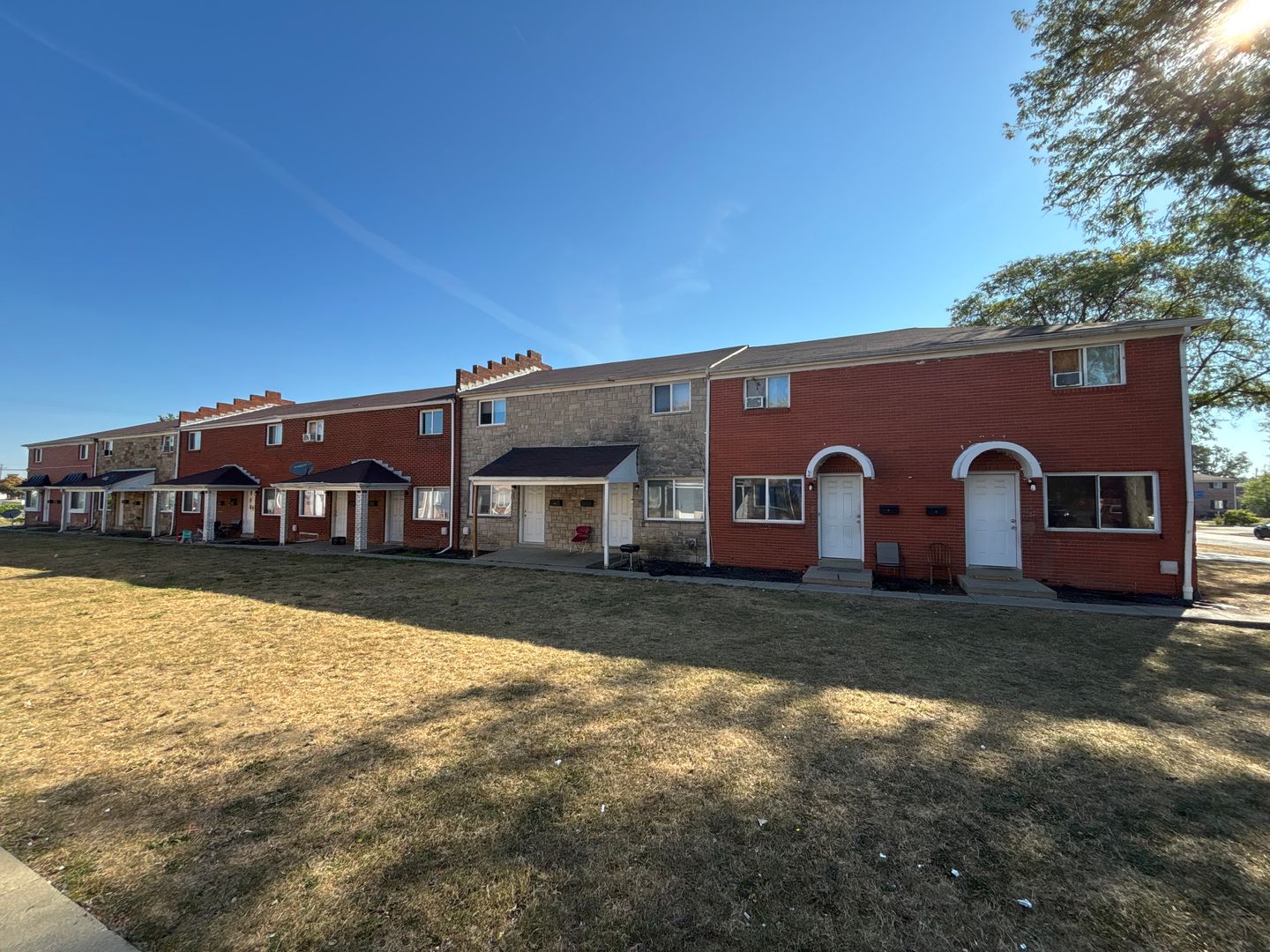 Columbus Apartment: 908 N Meadows Ct