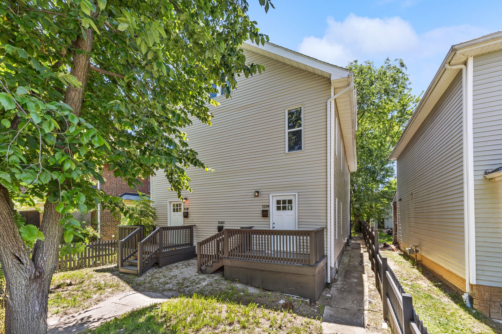Columbus Apartment: 1339-1341 Mooberry St