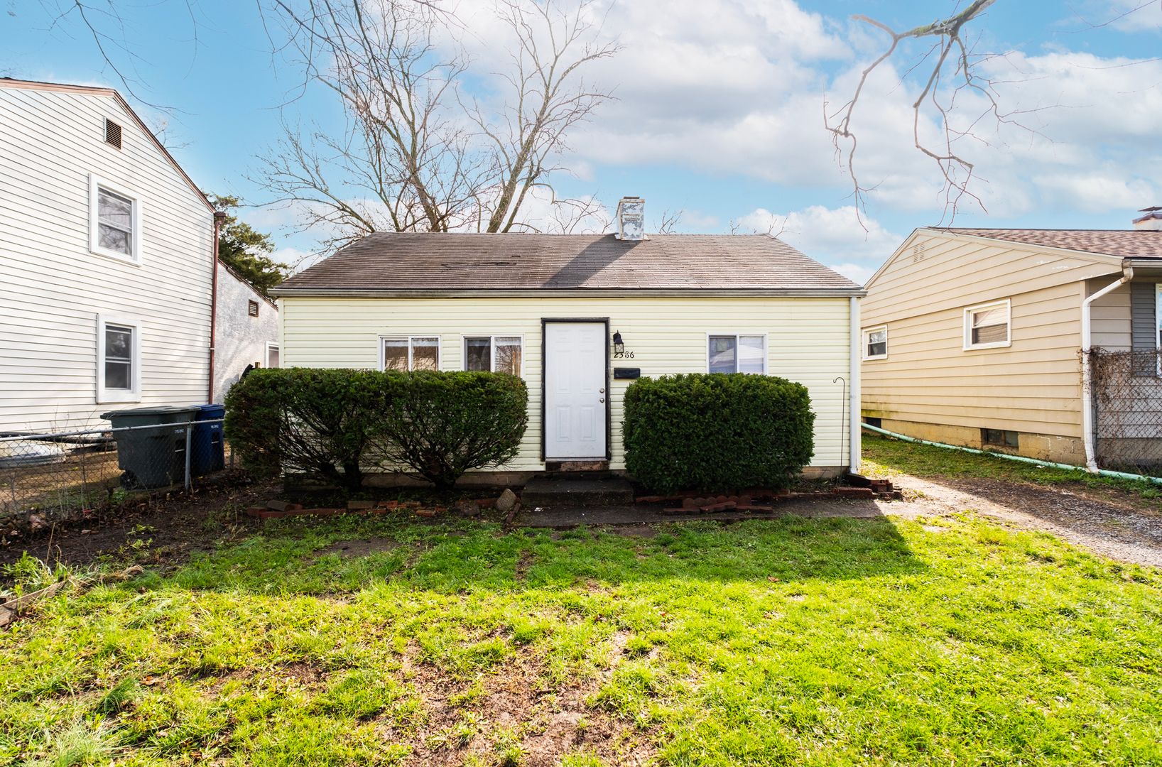 Columbus House: 2386 Pontiac St