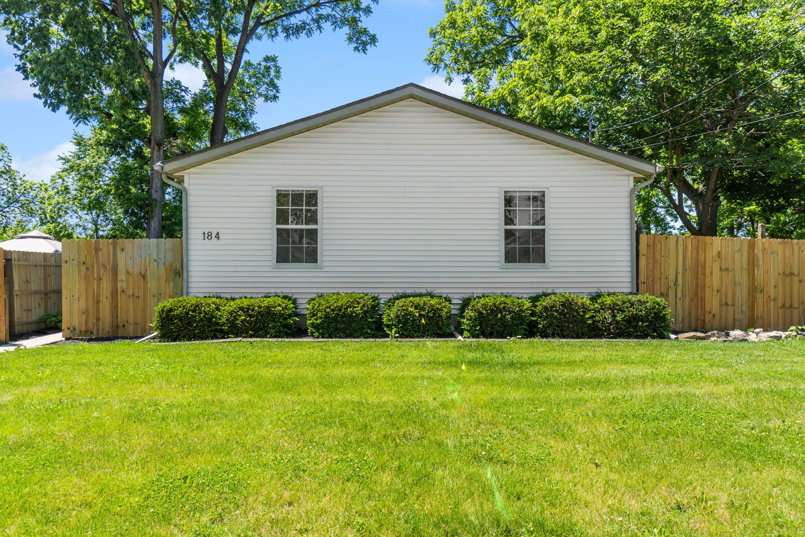 Delaware Apartment: 184 S Franklin St