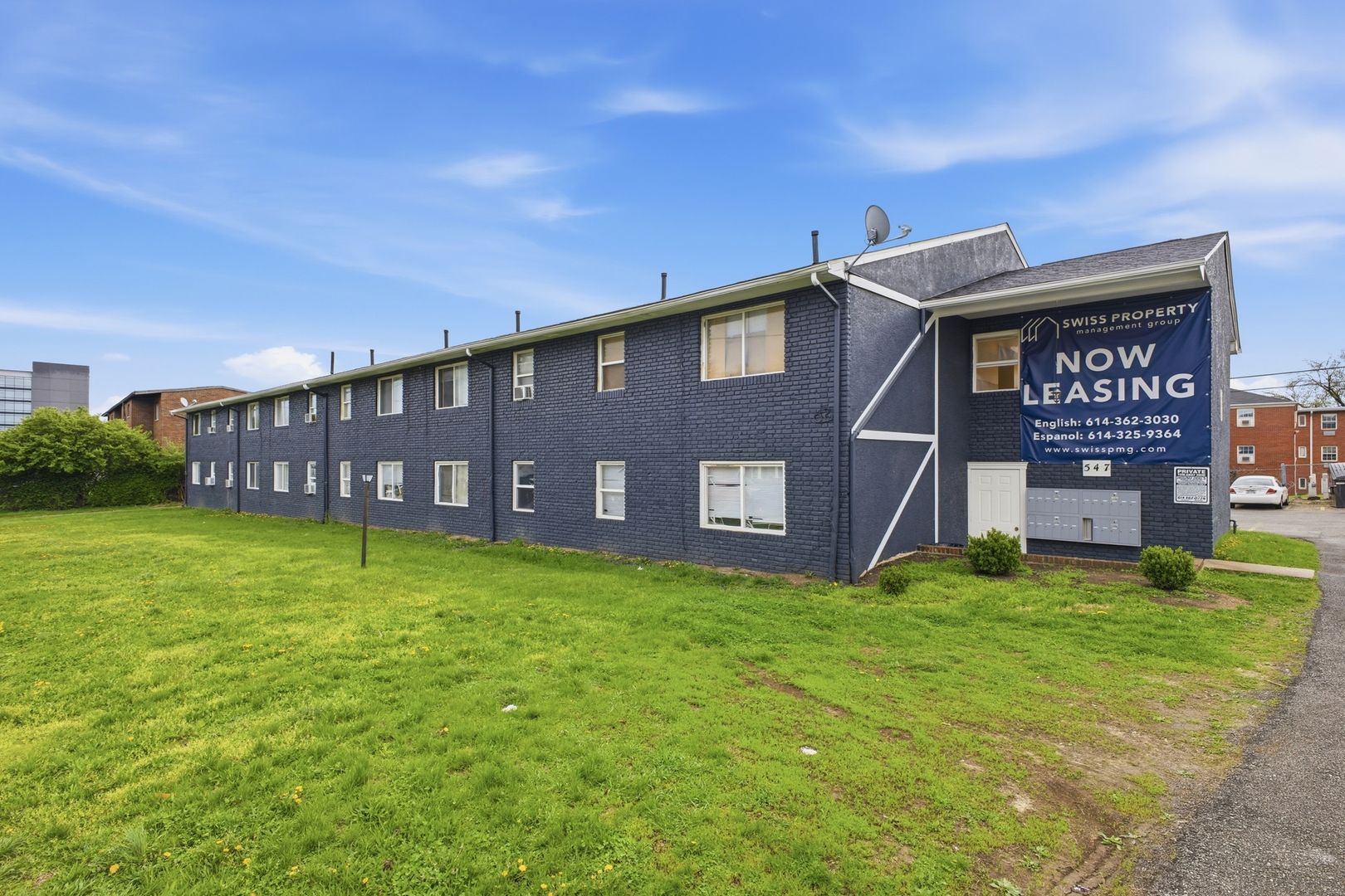 Columbus Apartment: 547 Riverview Drive