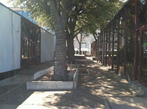 Affordable Downtown Sherman Commercial Space! – photo 1