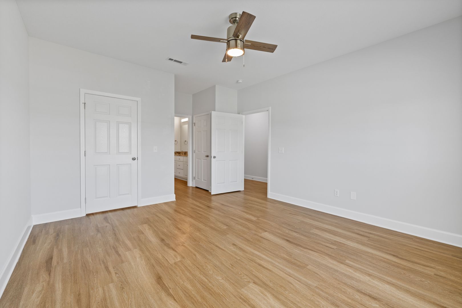 156 Wingate Ave 11 of 12