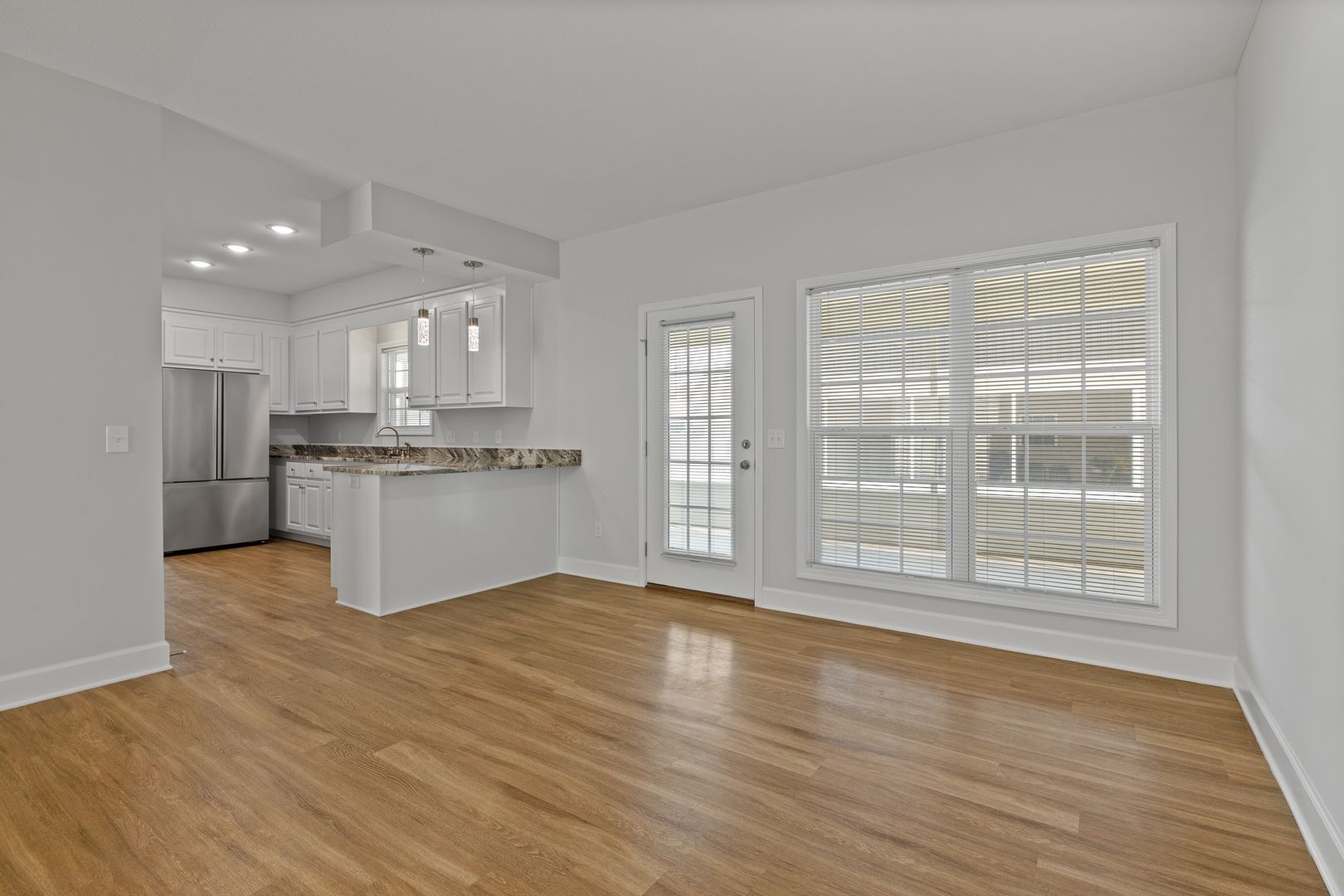 156 Wingate Ave 6 of 12