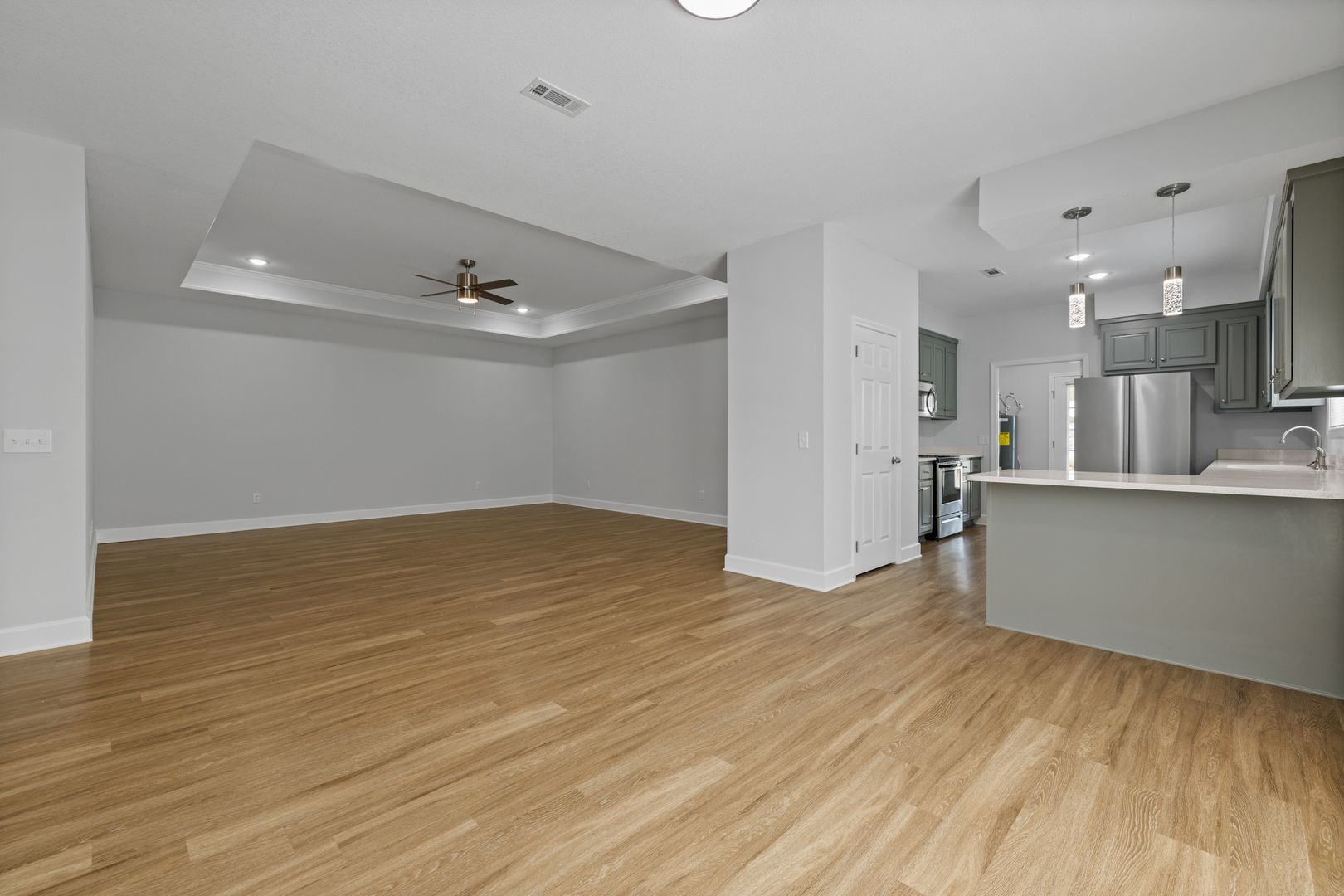 Enterprise Townhome: 132 Wingate Ave