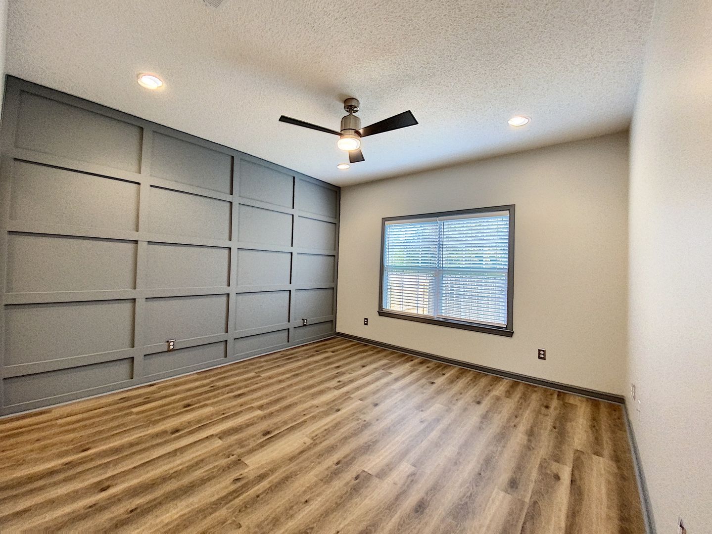 Helo Heights - Apt A 24 of 29