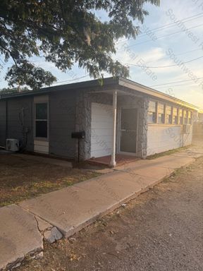 High Traffic Commercial Office