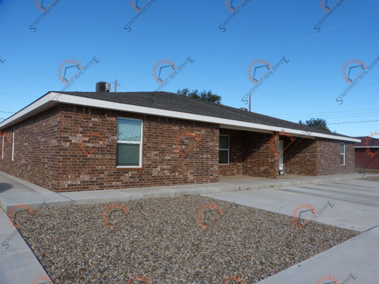 Clovis Apartment: 108 Wicks