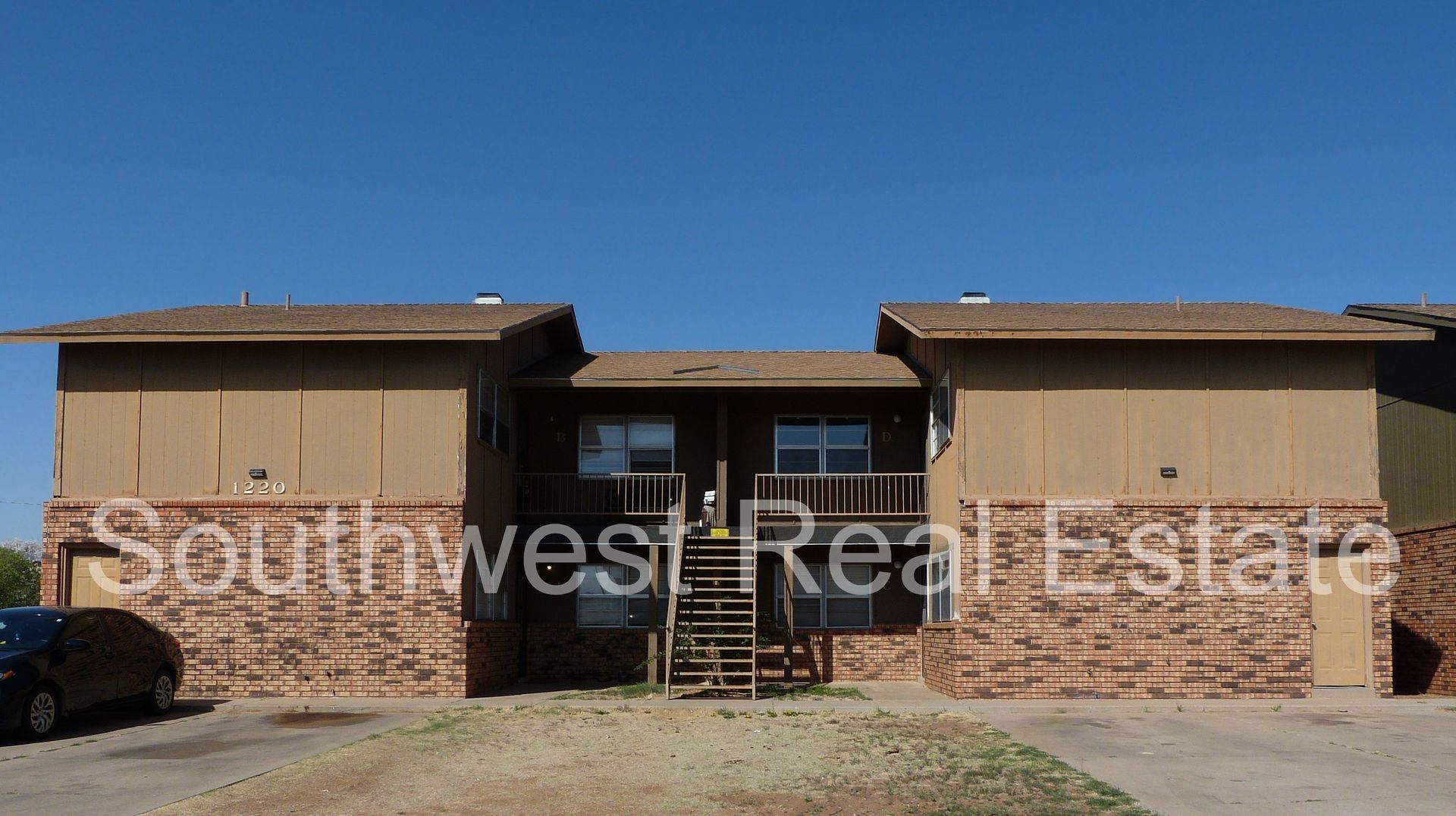 Clovis Apartment: 1220 W. Manana Blvd.