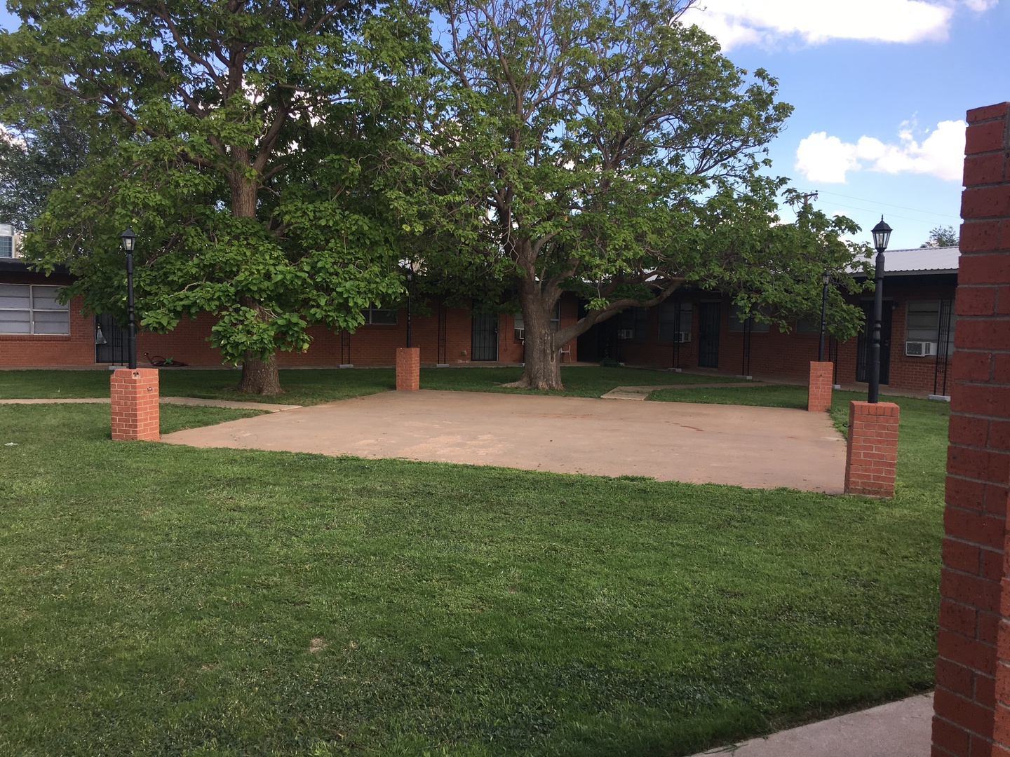 Clovis Apartment: 1221 West  St