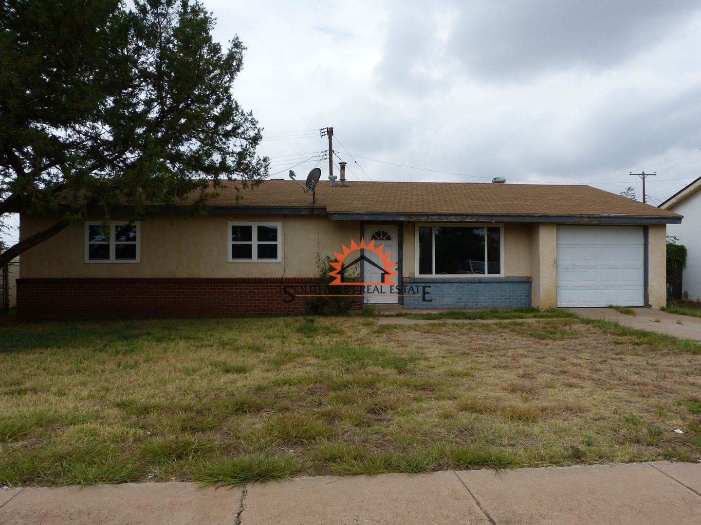 Clovis House: 3104 Duckworth