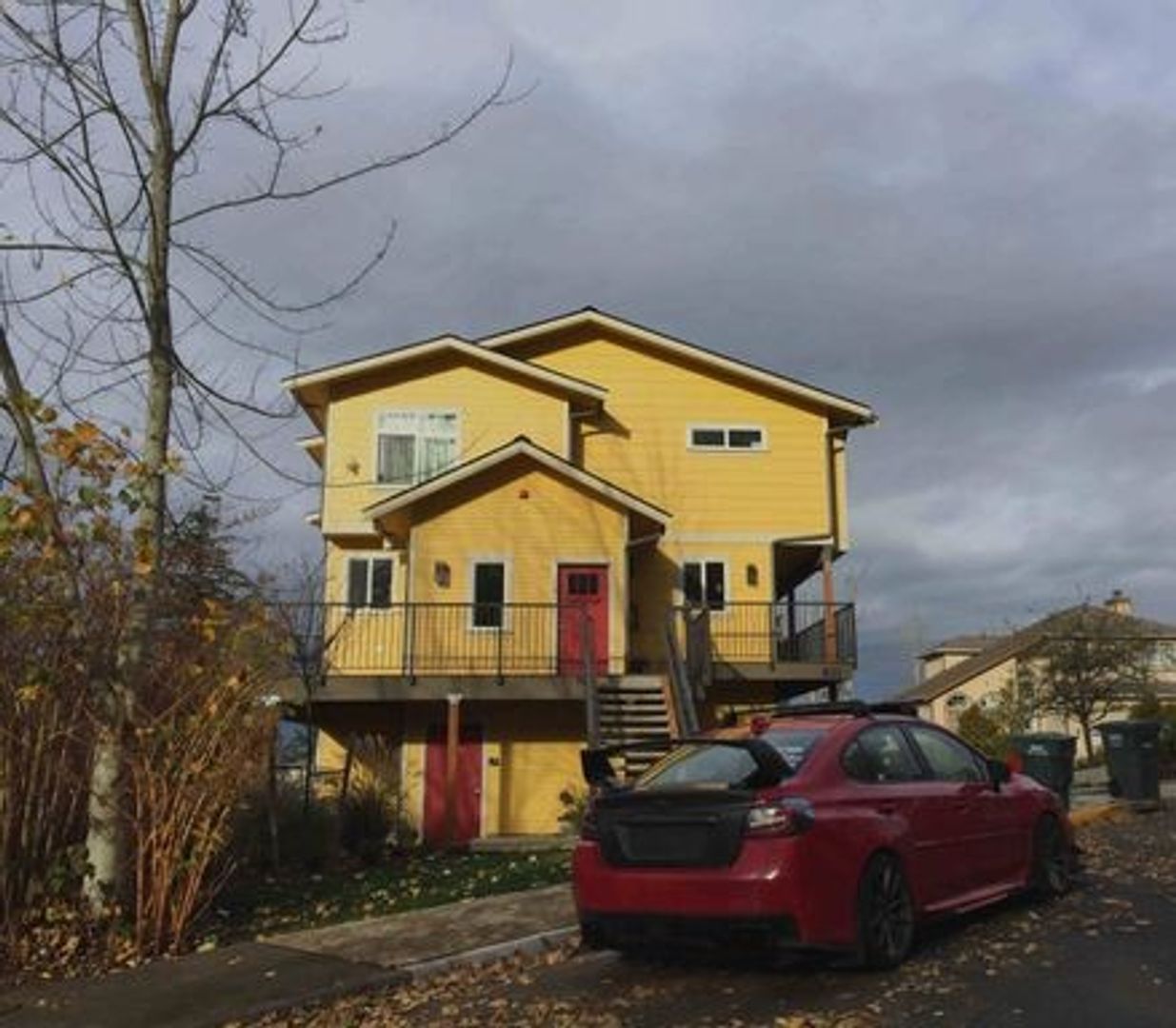 Bellingham Apartment: 821 Blueberry Lane
