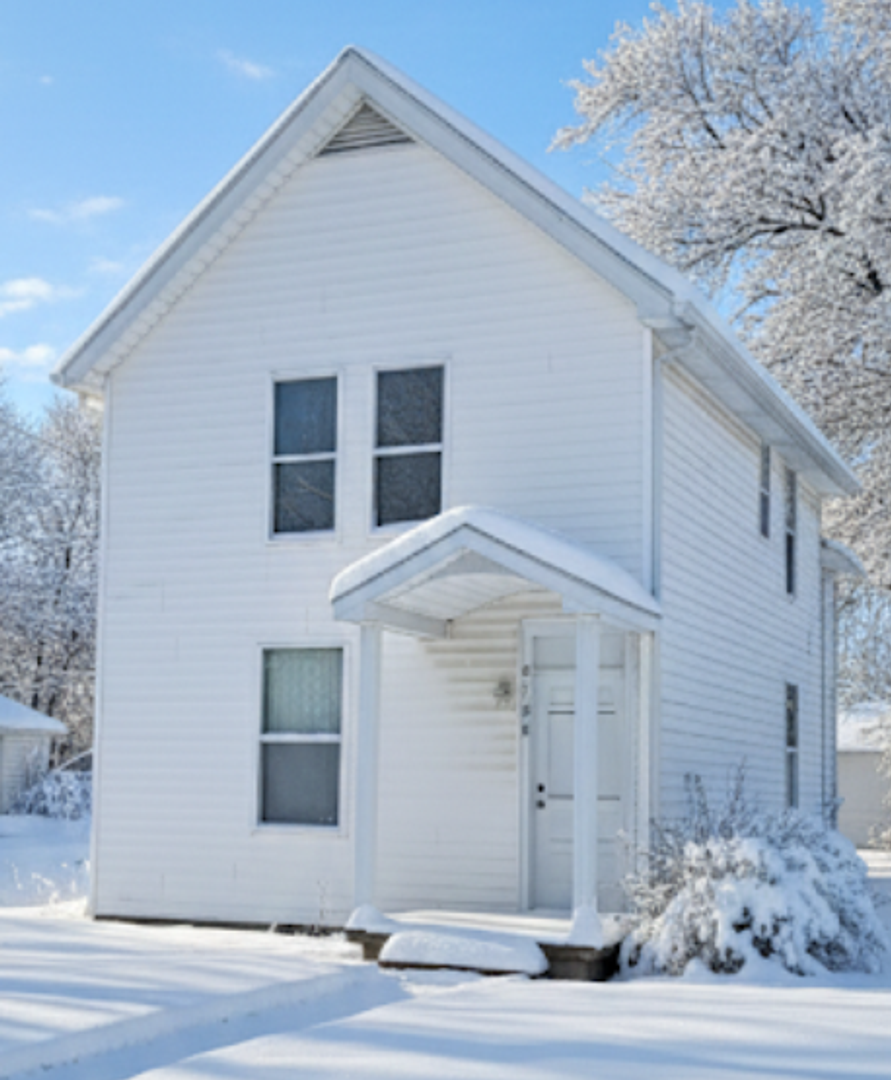 Marion Apartment: 4124 S Landess St