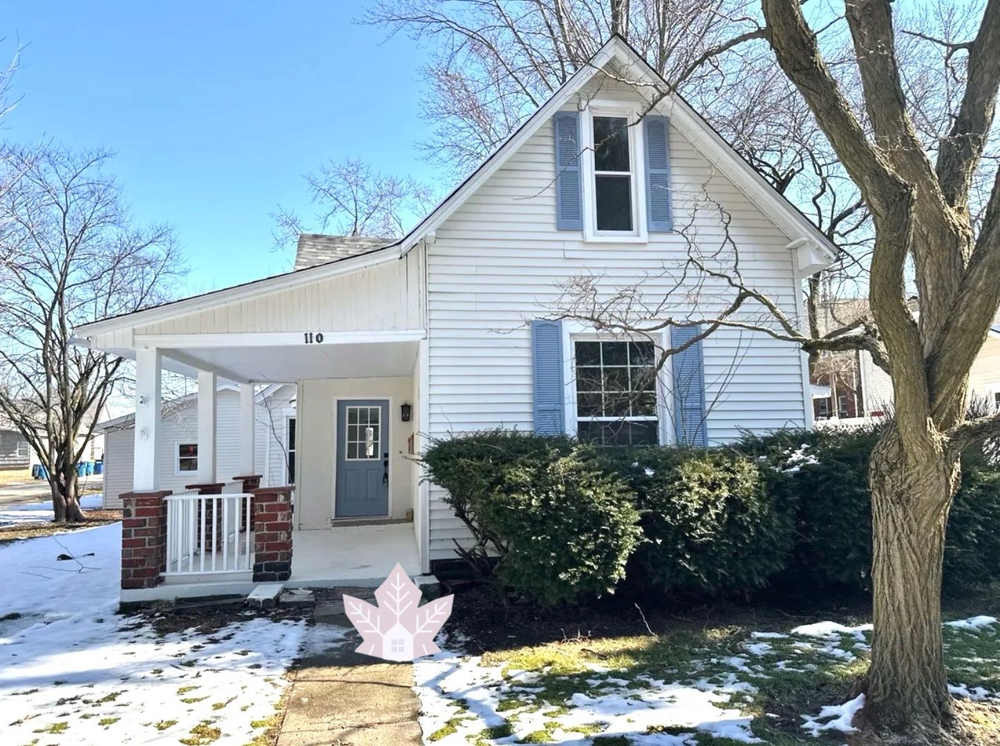 Sheridan House: 101 S Georgia St