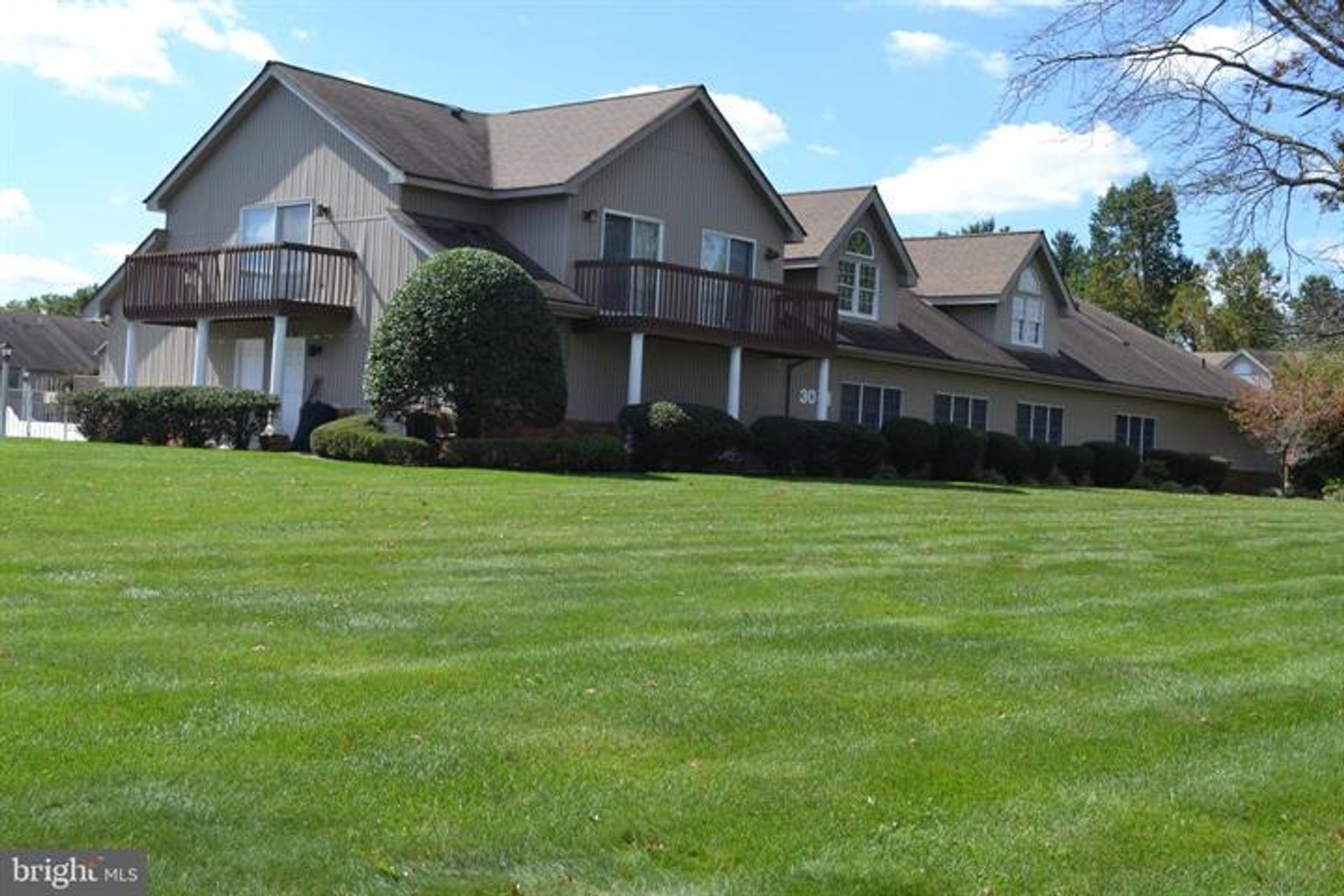 Harlen Court Rentals 10 of 12